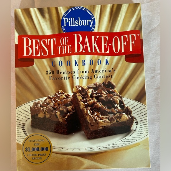 Pillsbury Best of the Bake Off Cookbook 350 Recipes Soft Cover Baking - Picture 1 of 5